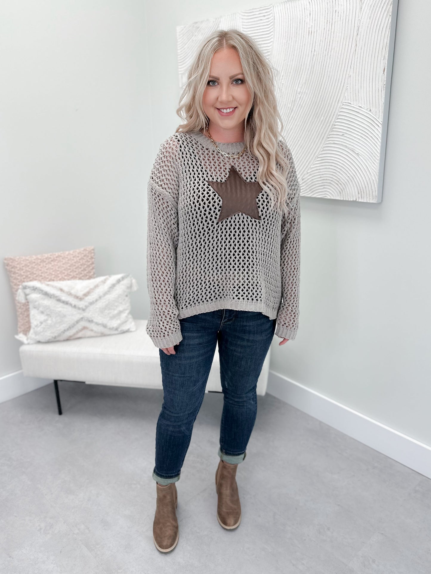 Dayton Sweater in Stingray