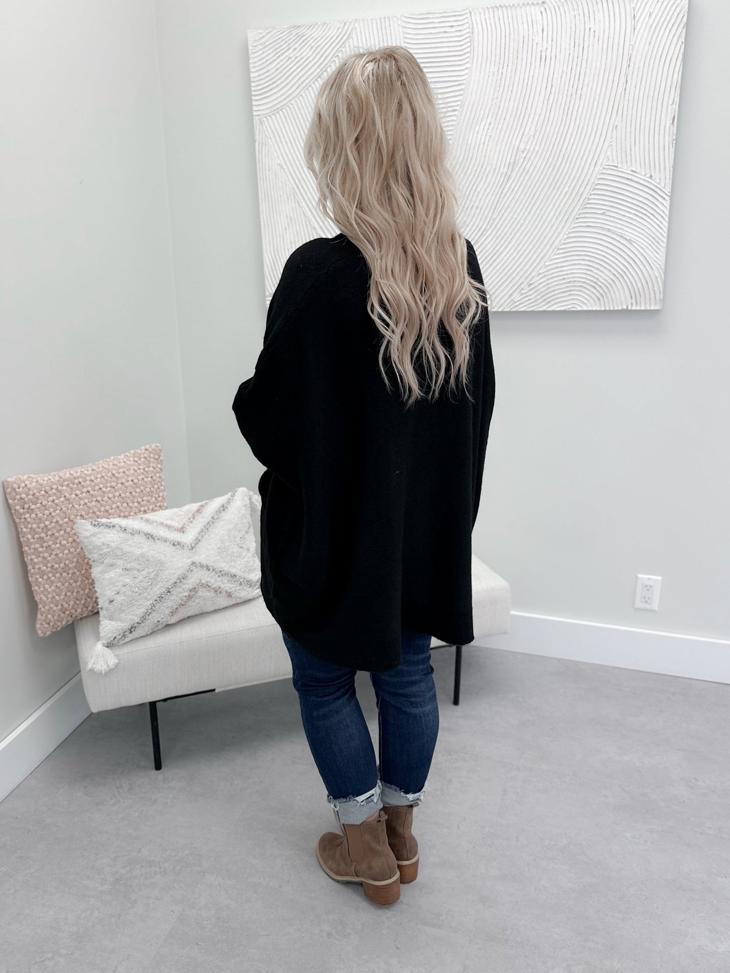 Ash Pocket Sweater in Black