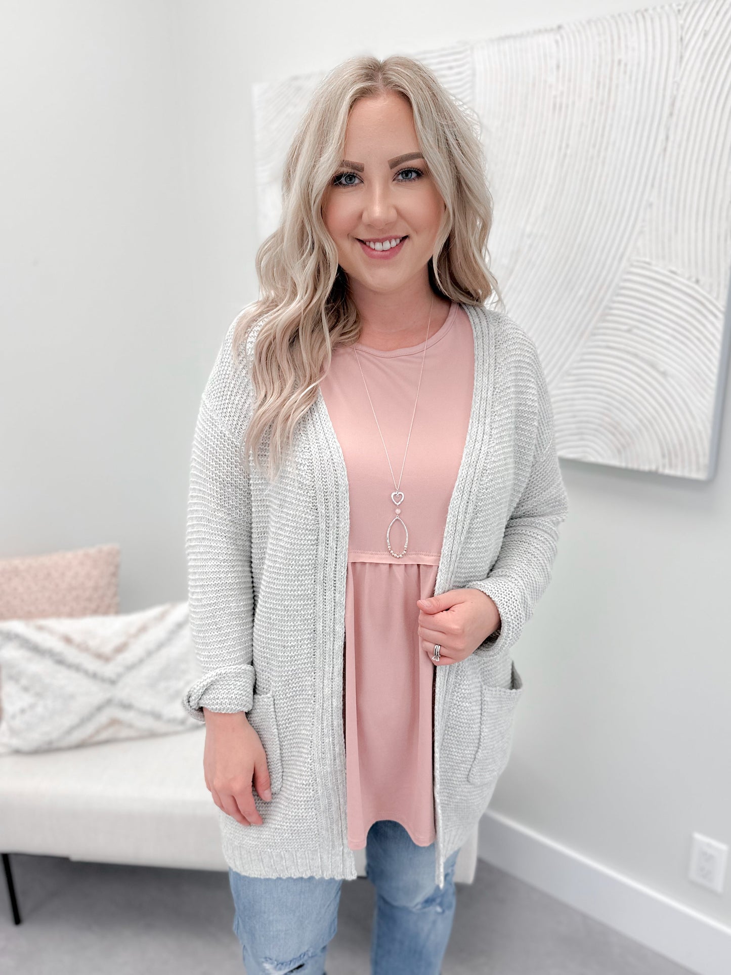 Taffy Cardi in Light Grey