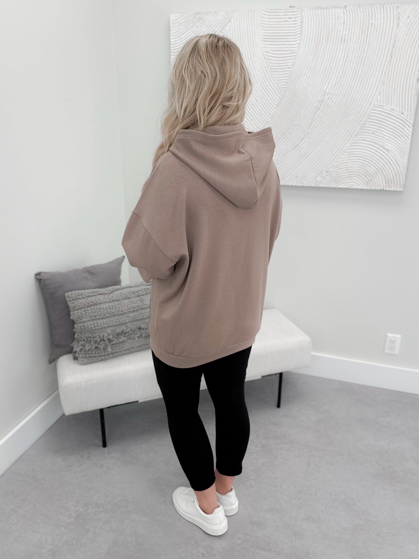 Urban Hoodie in Cocoa