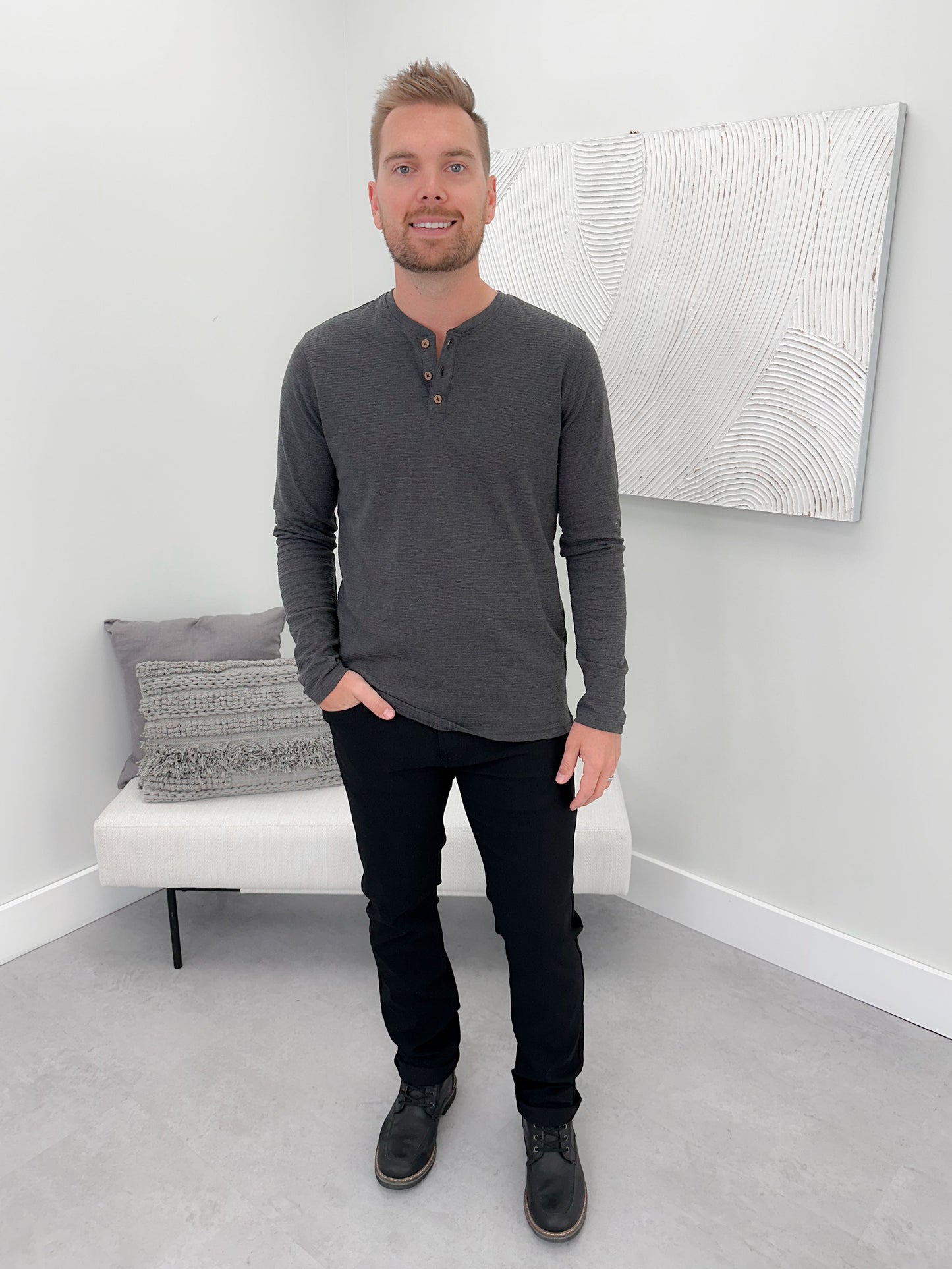 Dawson Men’s Ribbed Long Sleeve in Charcoal