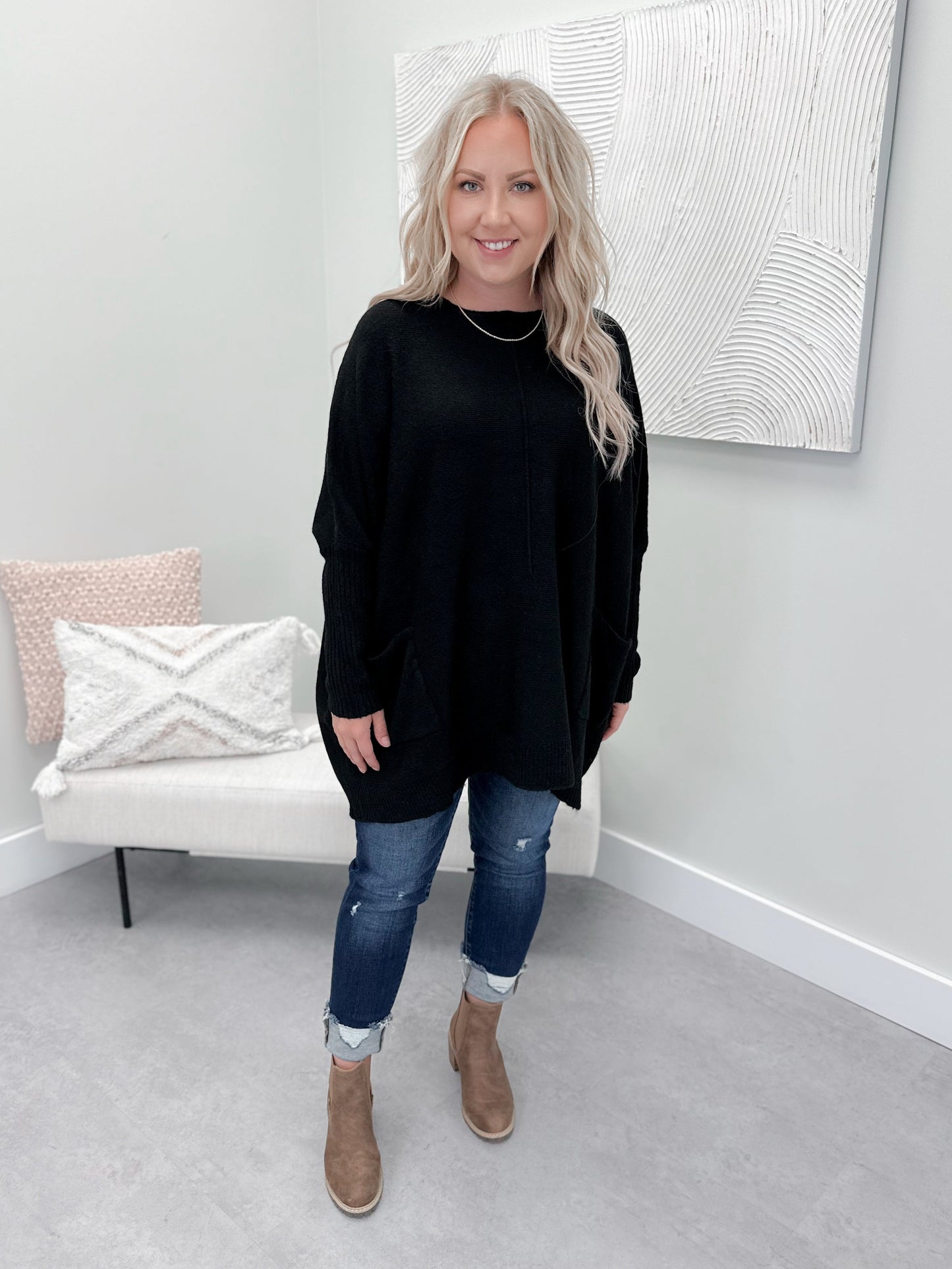 Ash Pocket Sweater in Black