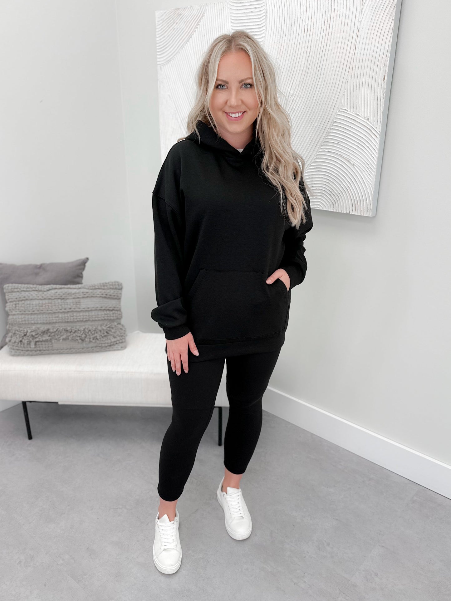 Urban Hoodie in Black