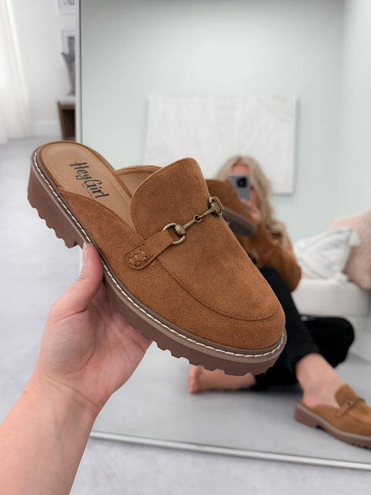 Wingin It Mules in Tobacco by Corkys