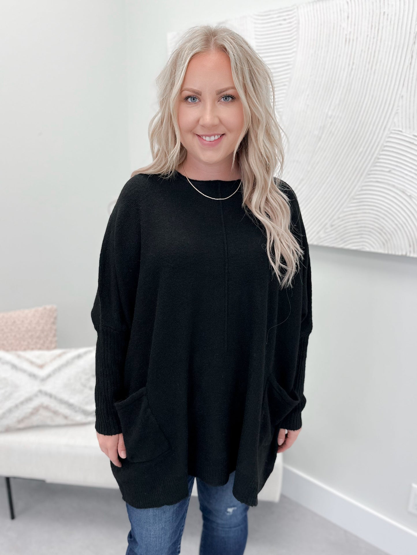 Ash Pocket Sweater in Black