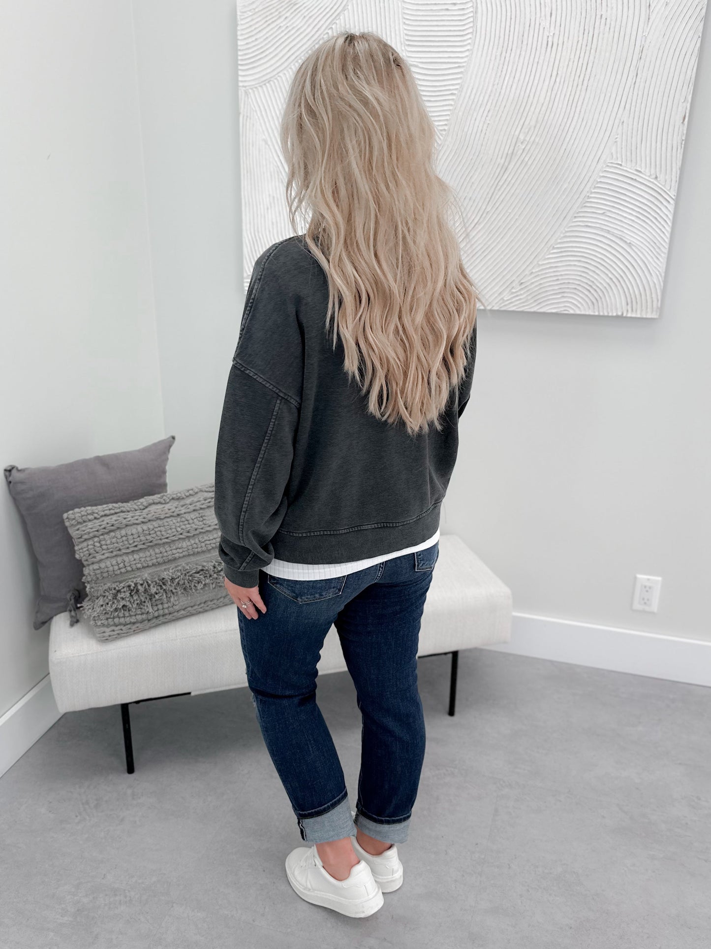 Cottage Pullover in Washed Black