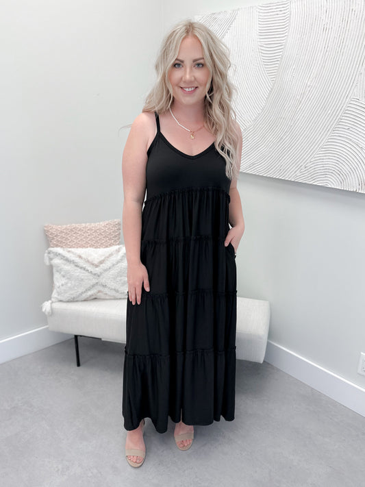 Aveline Tiered Maxi Dress - Size Small