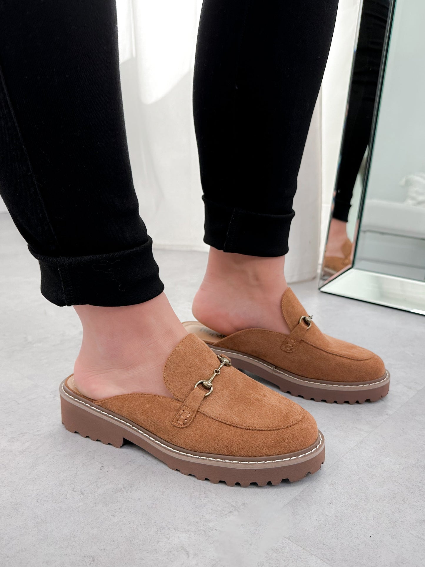 Wingin It Mules in Tobacco by Corkys
