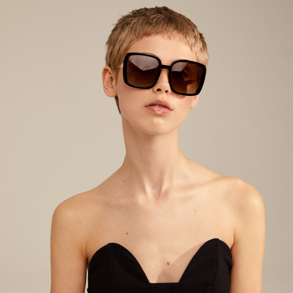 Aliet Sunglasses in Black/Gold by Pilgrim