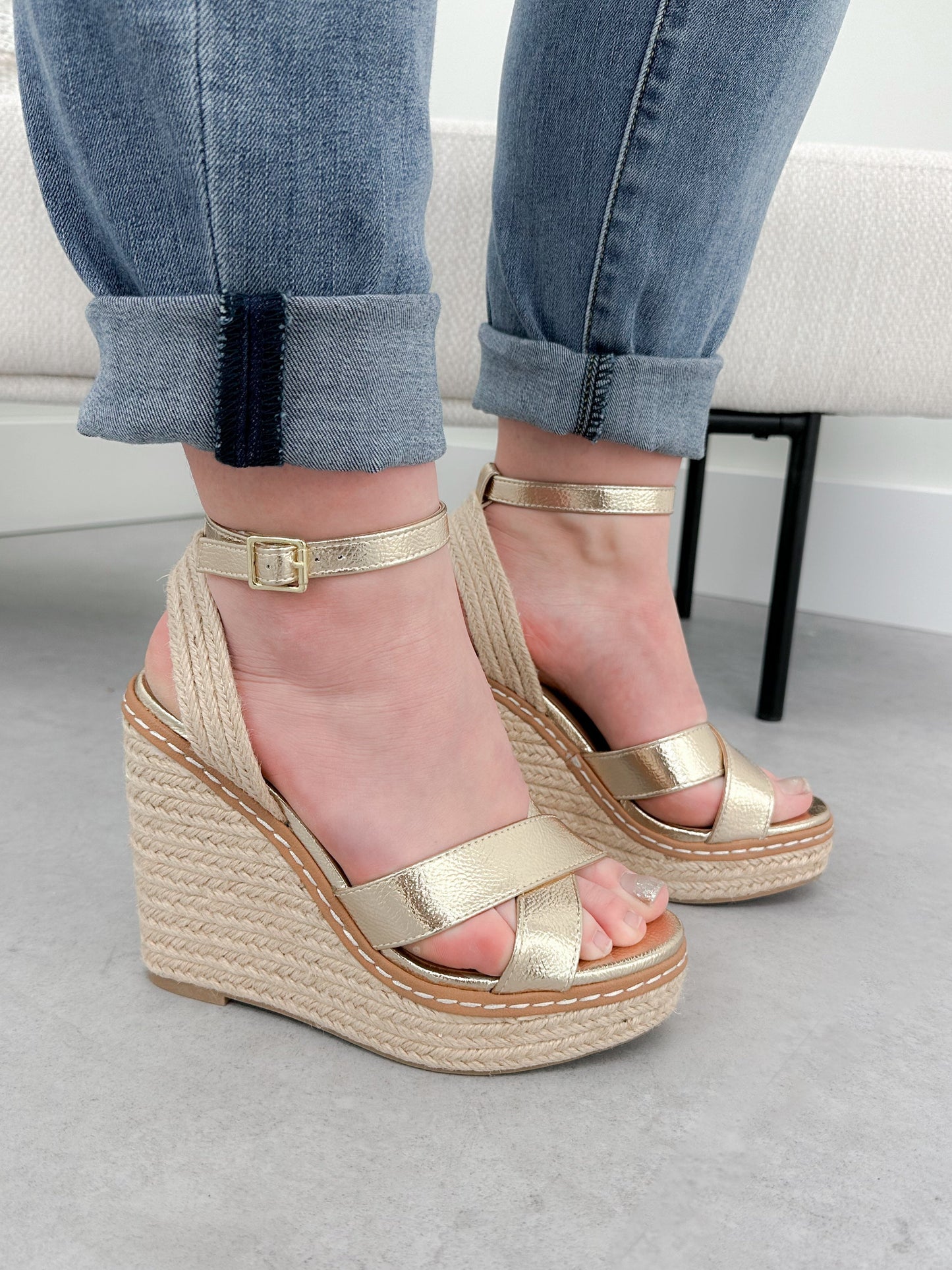 Aloha Wedge Sandal in Gold