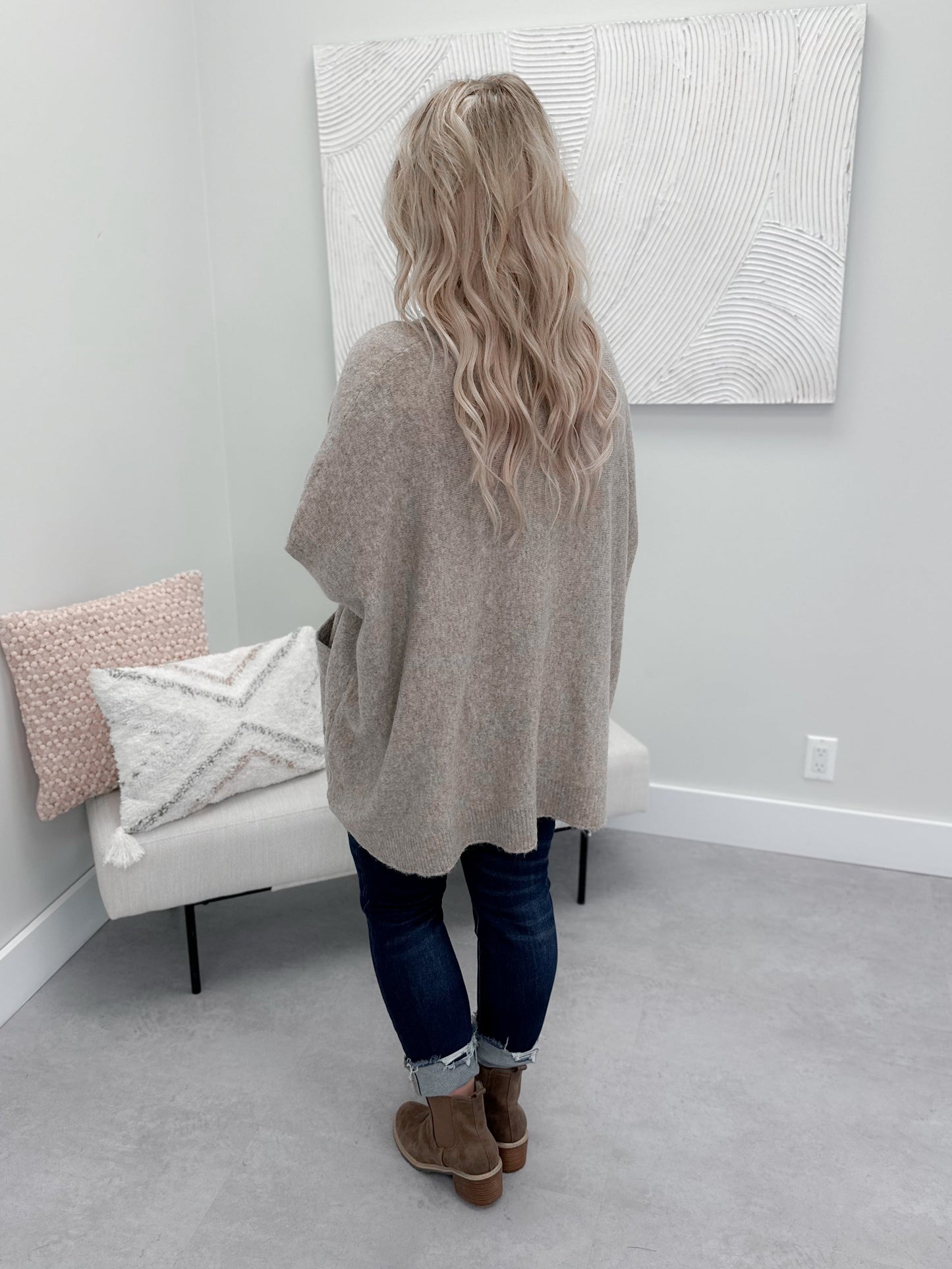 Ash Pocket Sweater in Khaki