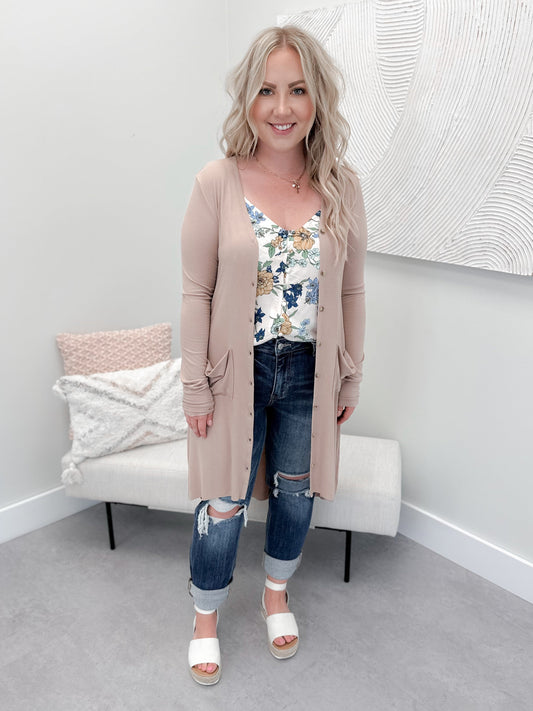 Alli Ribbed Cardi in Latte