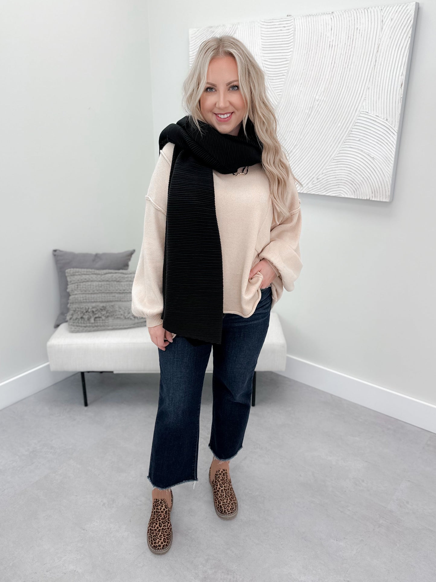 Ripple in Time Scarf in Black
